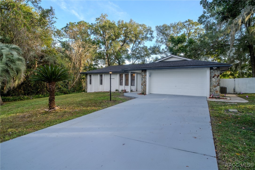 6096 & 6080 E Tremont Street