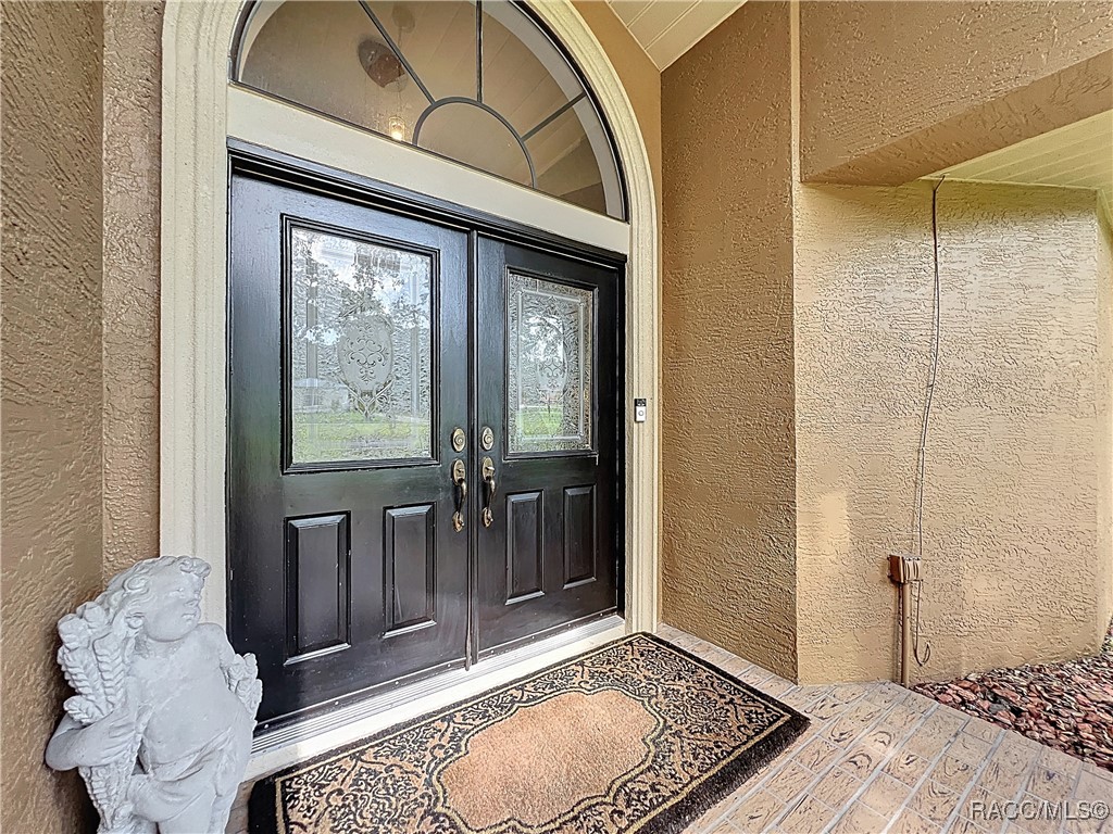 1228 N Greentree Terrace