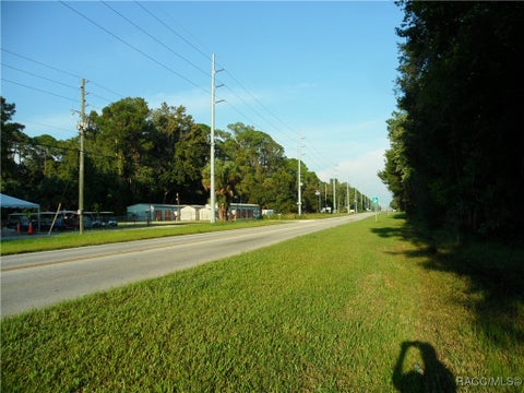 Condo For Sale - 8330 & 8298 W Grover Cleveland Boulevard<br/> Homosassa, FL 34446