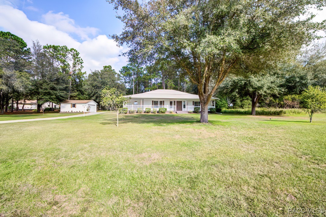 2195 W Huntington Drive