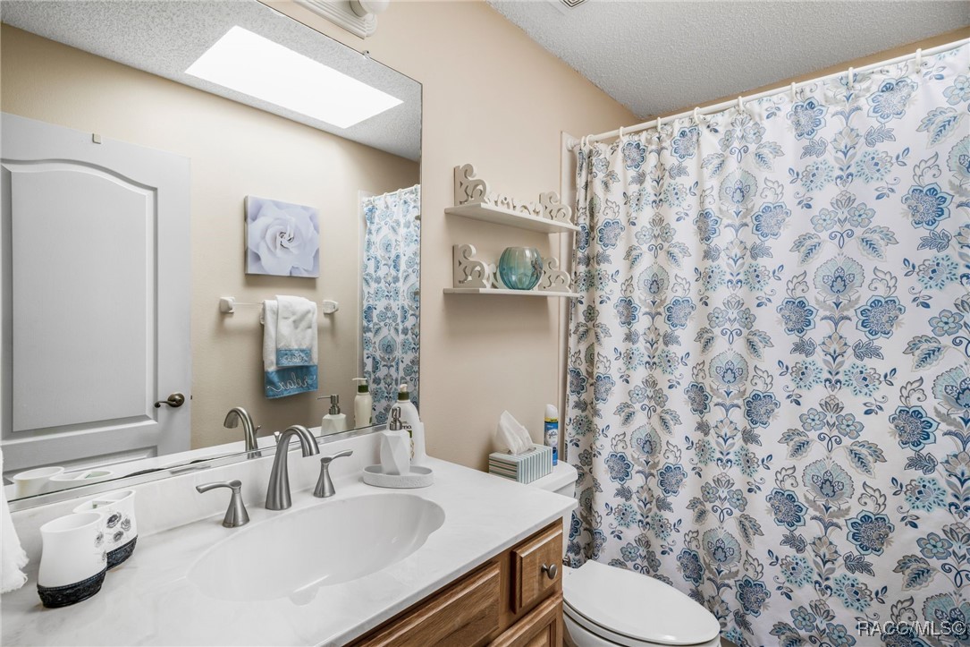 Hernando, Florida 34442, United States, 3 Bedrooms Bedrooms, ,2 BathroomsBathrooms,Residential,Pending,112497