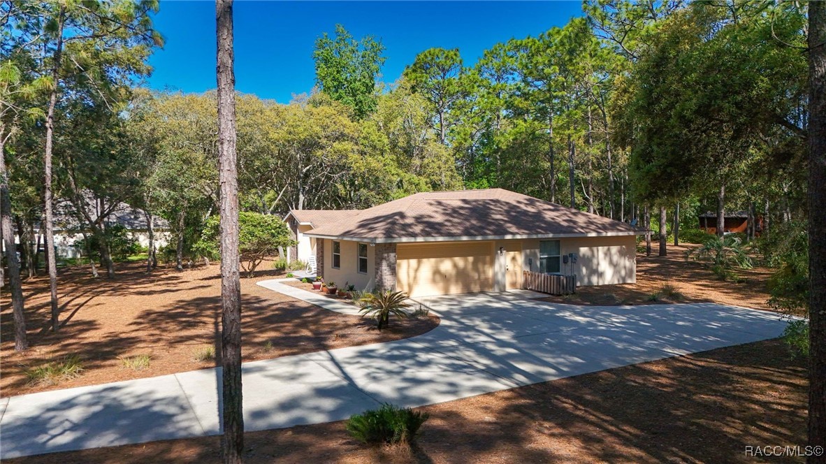 Hernando, Florida 34442, United States, 3 Bedrooms Bedrooms, ,2 BathroomsBathrooms,Residential,Pending,112497