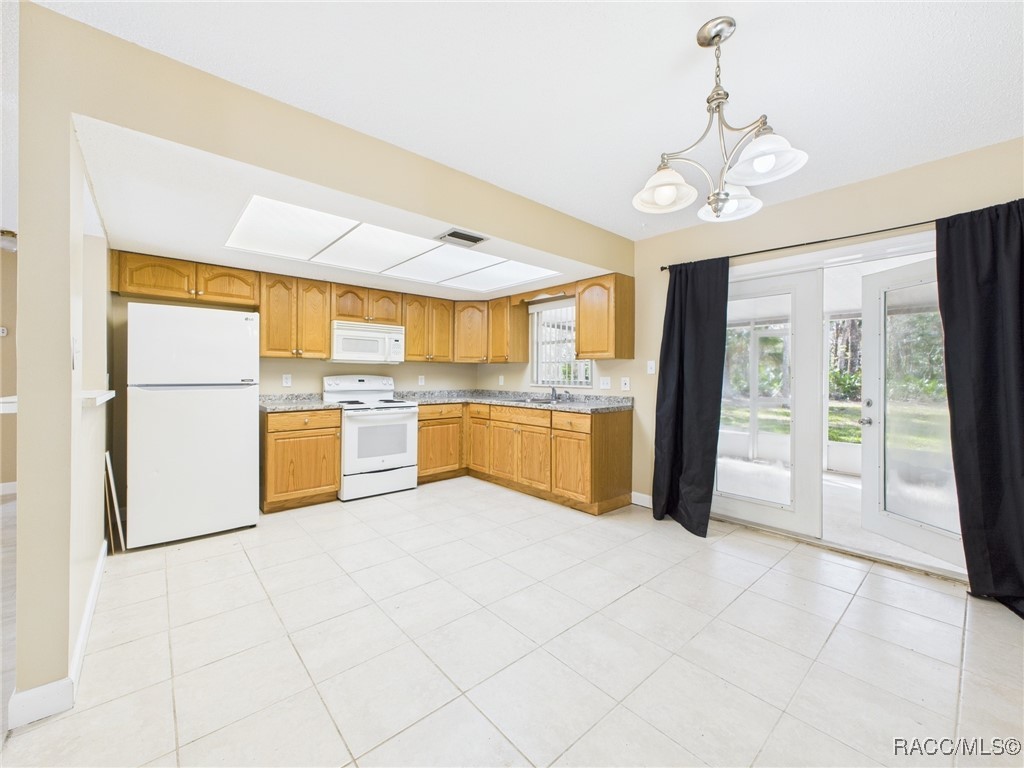 1440 NW 21st Street, Crystal River, Florida image 8
