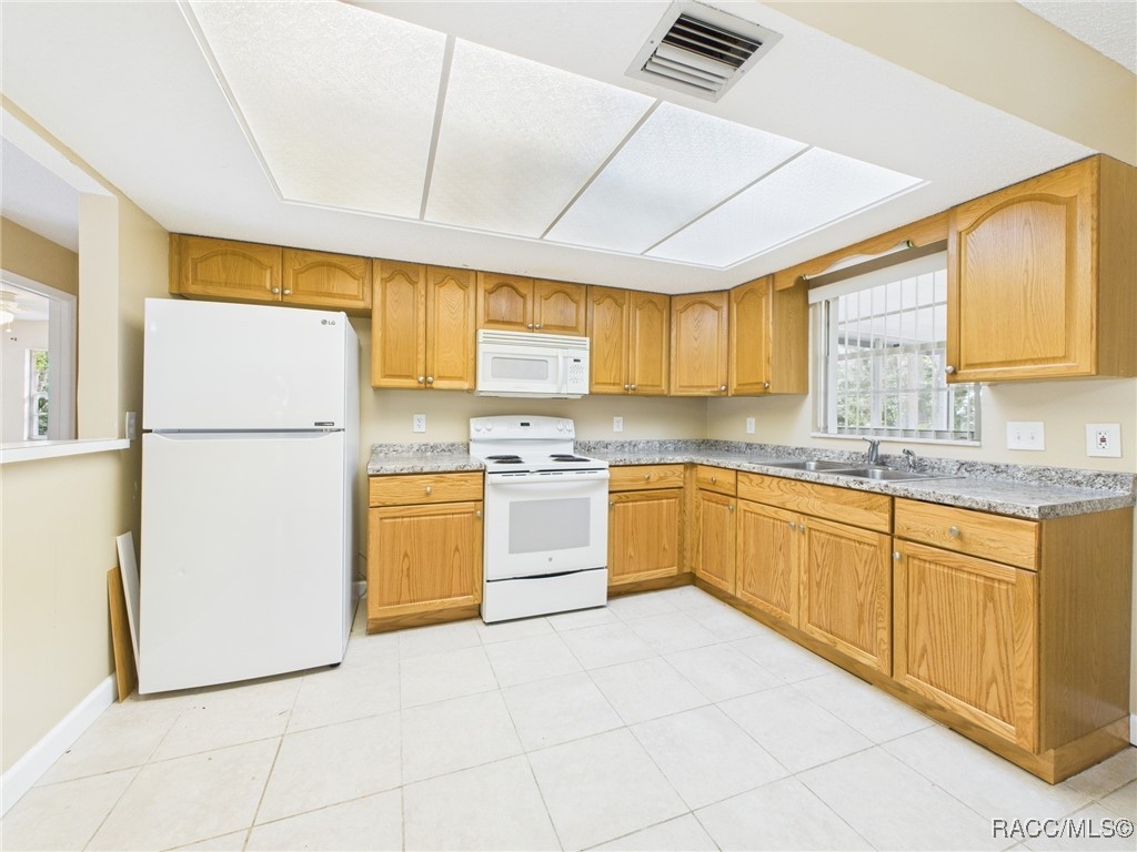 1440 NW 21st Street, Crystal River, Florida image 9