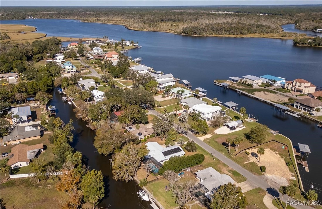 2178 N Watersedge Drive, Crystal River, Florida image 40