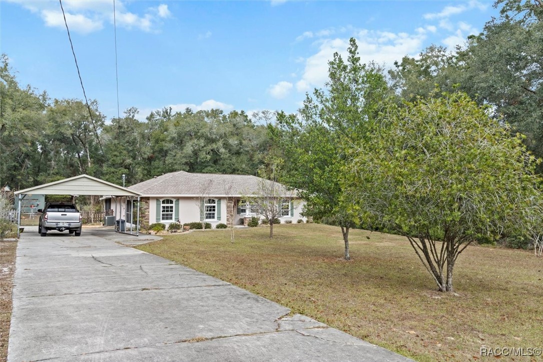 2949 E Queens Court, Inverness, Florida image 6