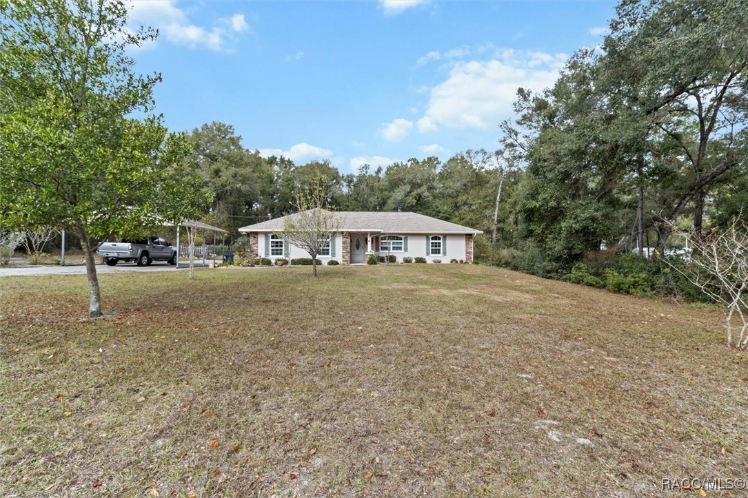 2949 E Queens Court, Inverness, Florida image 5