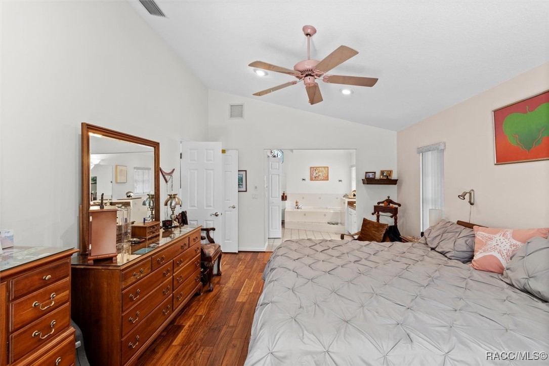 2250 N Watersedge Drive, Crystal River, New York image 26