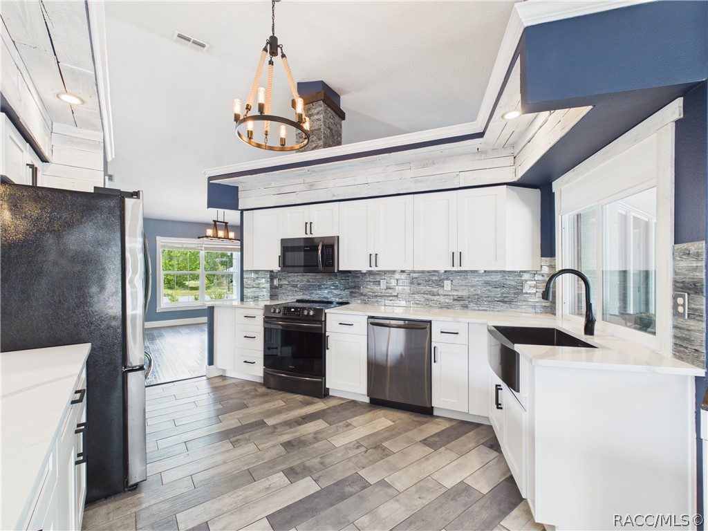 9 Plumbago Court