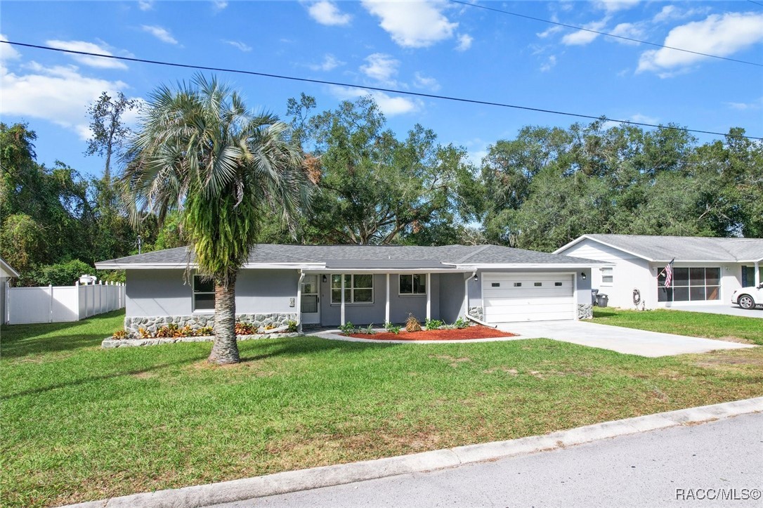 735 Carnegie Drive, Inverness, Florida image 39