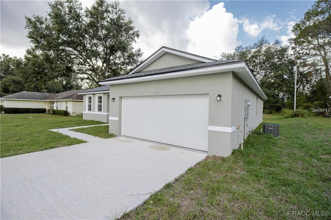 10984 N G Martinelli Boulevard, Citrus Springs, Florida image 3