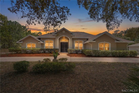 Homes For Sale - 2220 N Sheriff Drive<br/> Beverly Hills, FL 34465
