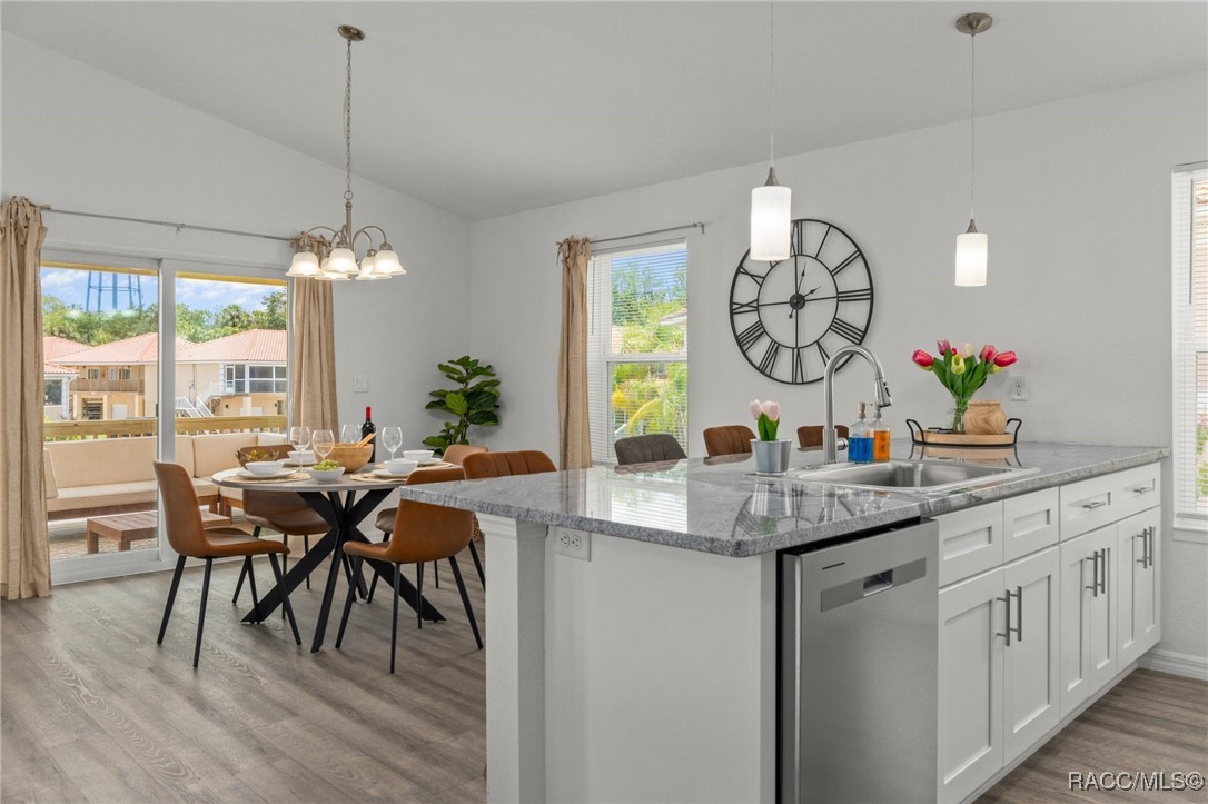 10200 W Waterlander Loop, Homosassa, New York image 13