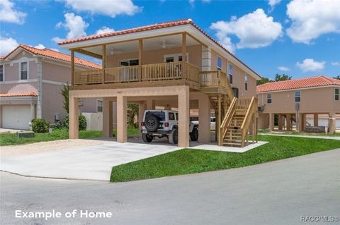 Condo For Sale - 10200 W Waterlander Loop<br/> Homosassa, FL 34448