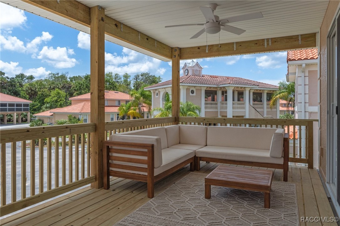 10200 W Waterlander Loop, Homosassa, New York image 4