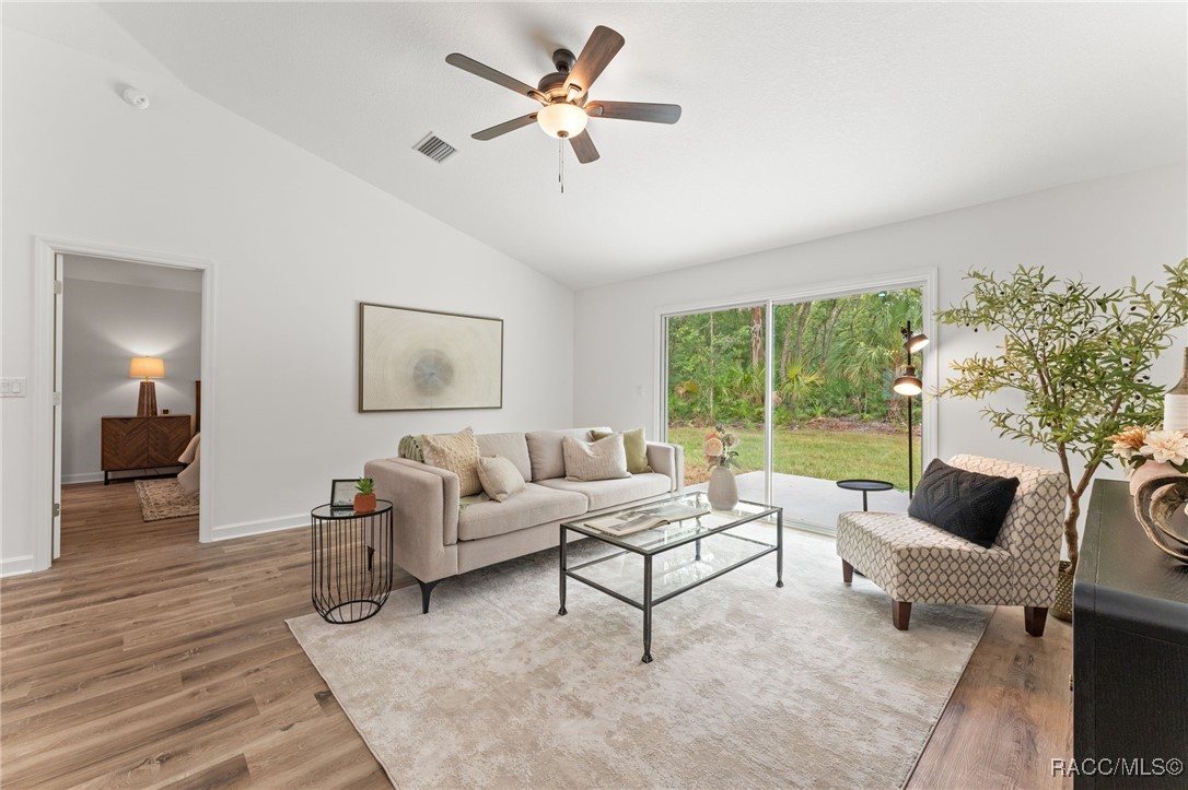 8276 N Star Blaze Drive, Crystal River, Florida image 21
