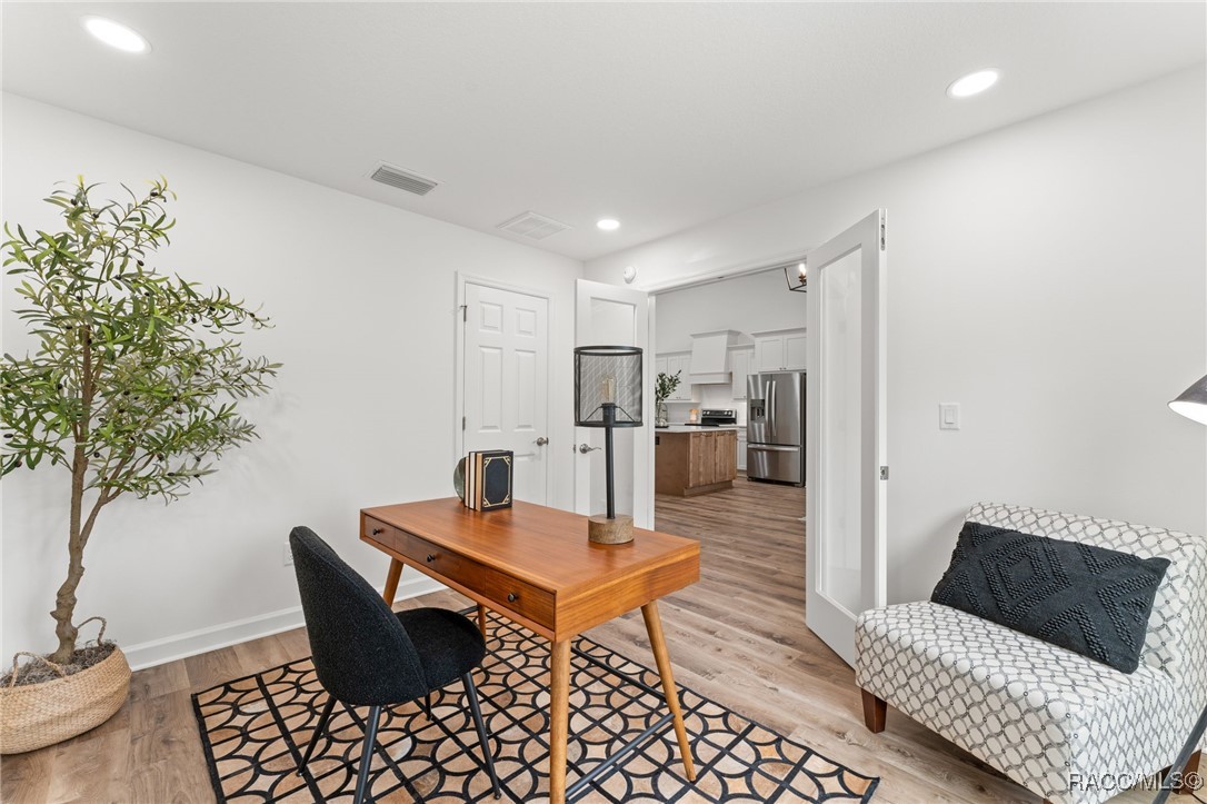 8276 N Star Blaze Drive, Crystal River, Florida image 20