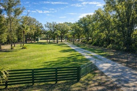 Vacant Land For Sale - 9235 N Kenwood Terrace<br/> Crystal River, FL 34428