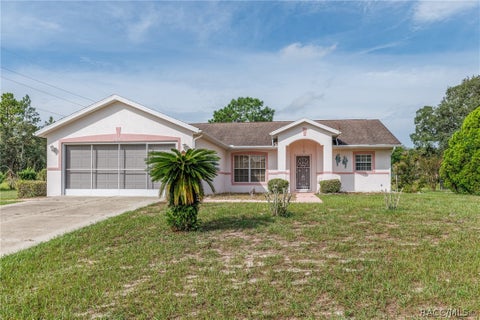 Homes For Sale - 5085 W Sago Palm Court<br/> Lecanto, FL 34461