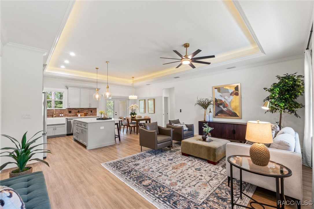 3015 W Juliet Place