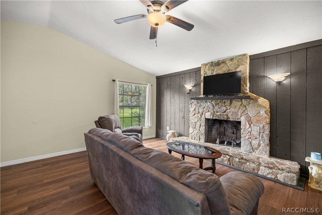 7930 E Derby Oaks Drive