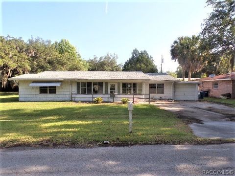 A home in Crystal River