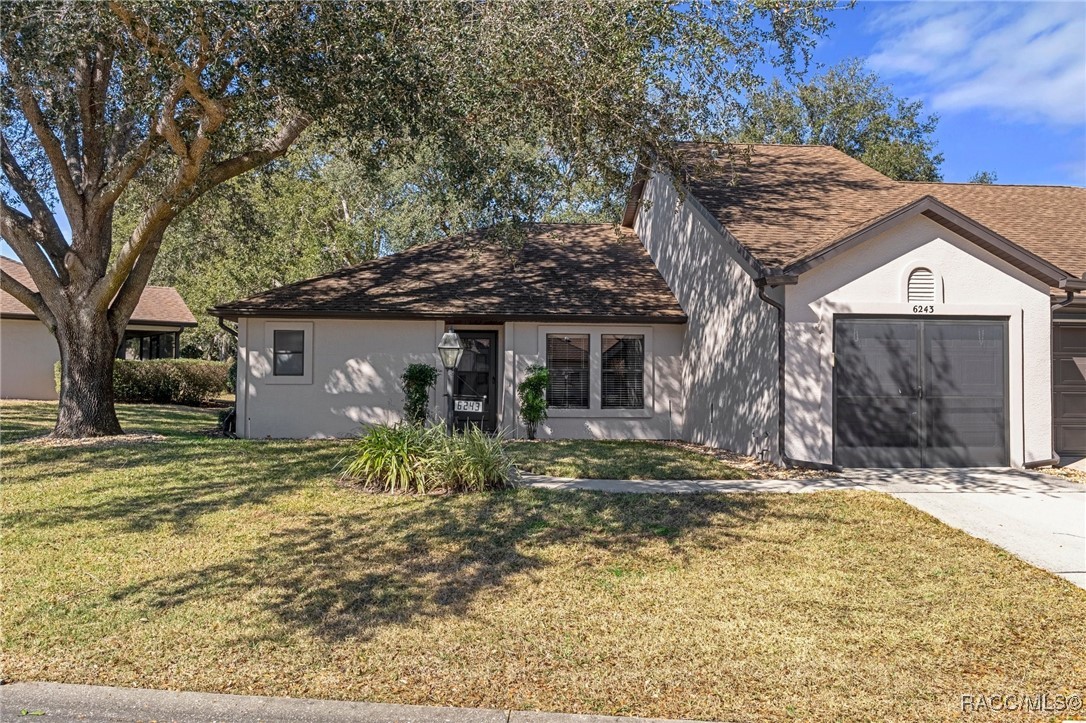 6243 W Lexington Drive, Crystal River, Florida image 1