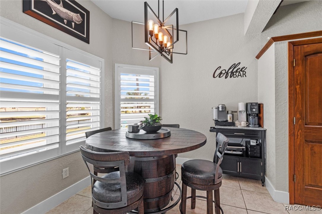 9162 W Harbor Isle Court, Crystal River, Florida image 21