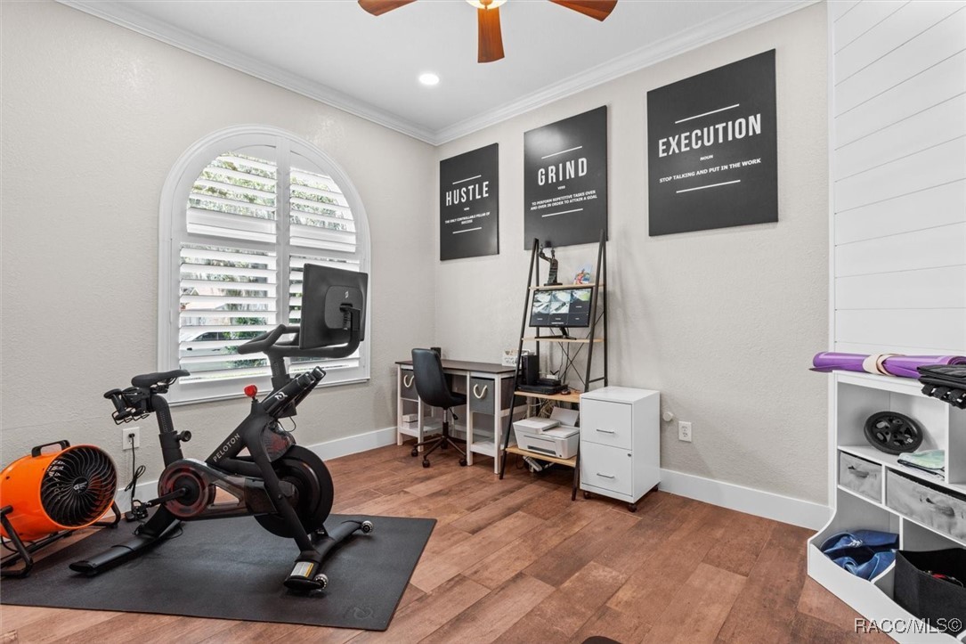 9162 W Harbor Isle Court, Crystal River, Florida image 32