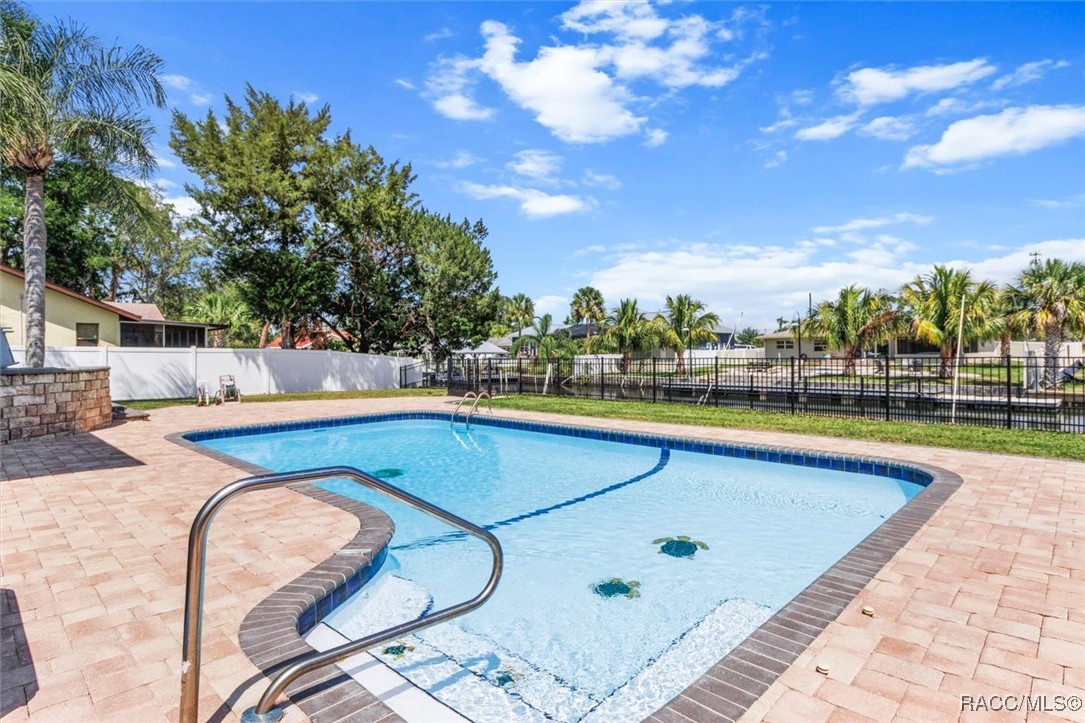 9162 W Harbor Isle Court, Crystal River, Florida image 47