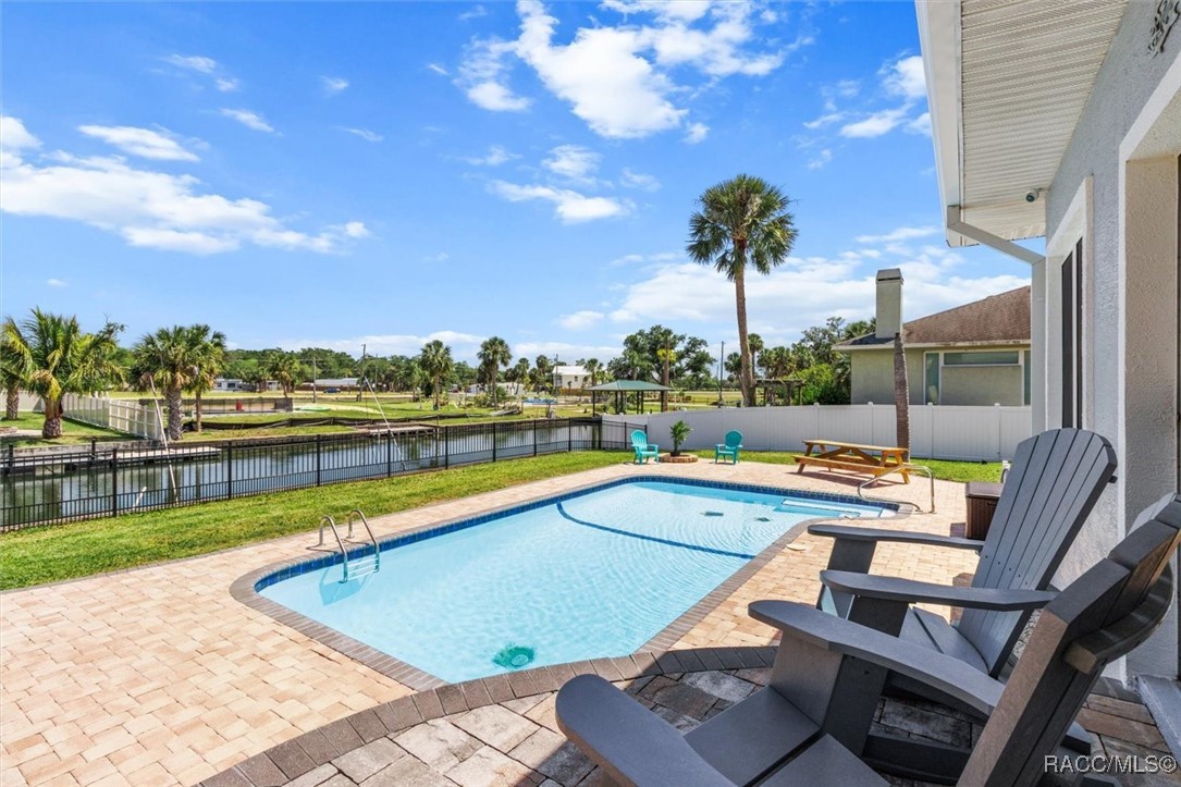 9162 W Harbor Isle Court, Crystal River, Florida image 45