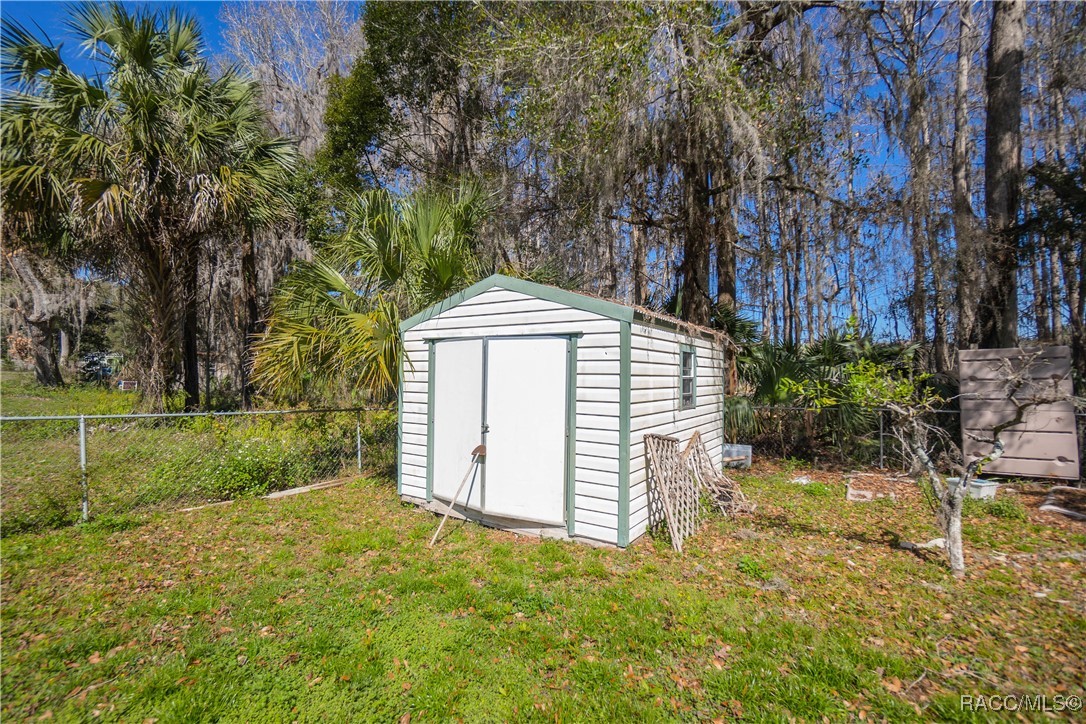 11 N Shadow Wood Drive, Inverness, Florida image 30