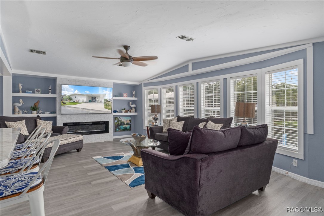 11608 W Clearwater Court