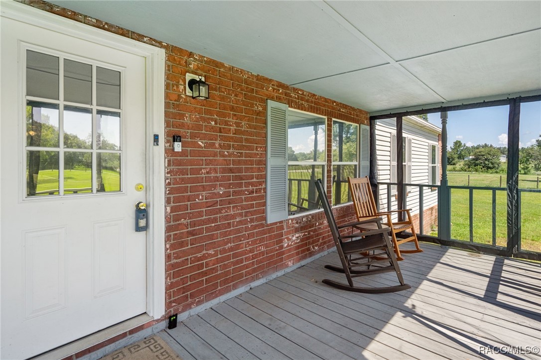 9832 S Buckskin Avenue