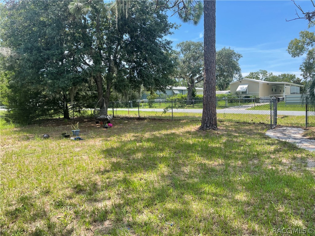 5360 W Caraway Place, Lecanto, Florida image 13