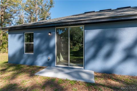 A home in Citrus Springs