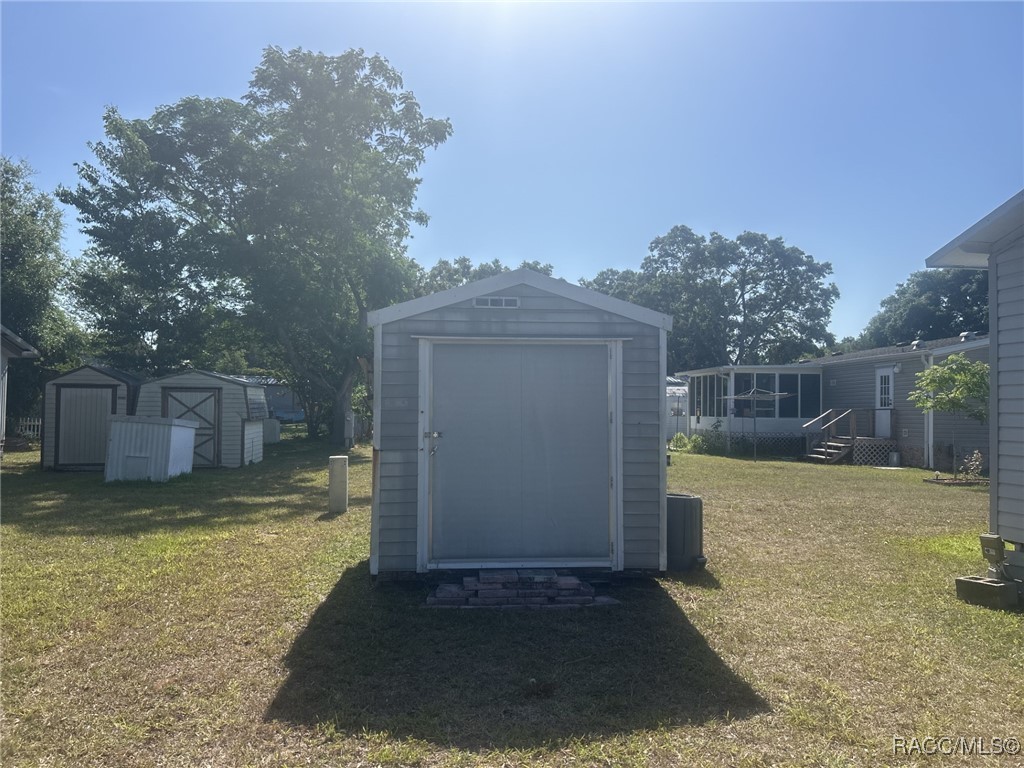 4265 E Alabama Lane, Hernando, Florida image 7