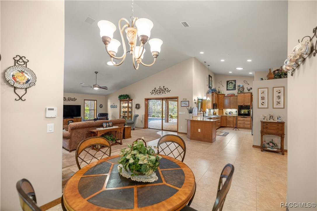 5889 NE 43rd Lane Road, Silver Springs, Florida image 13