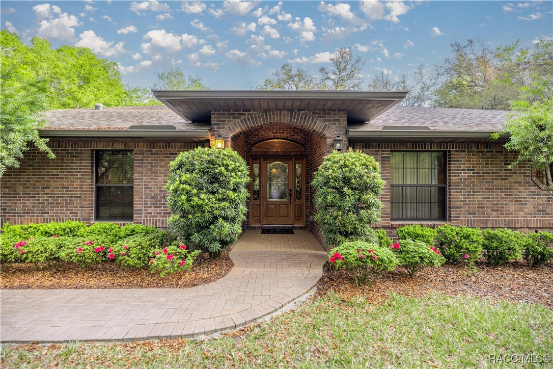 5889 NE 43rd Lane Road, Silver Springs, Florida image 8