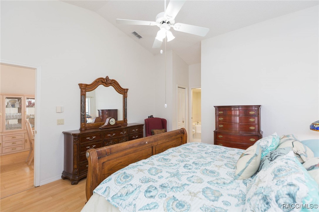 31 Colonial Road, White Plains, New York image 32