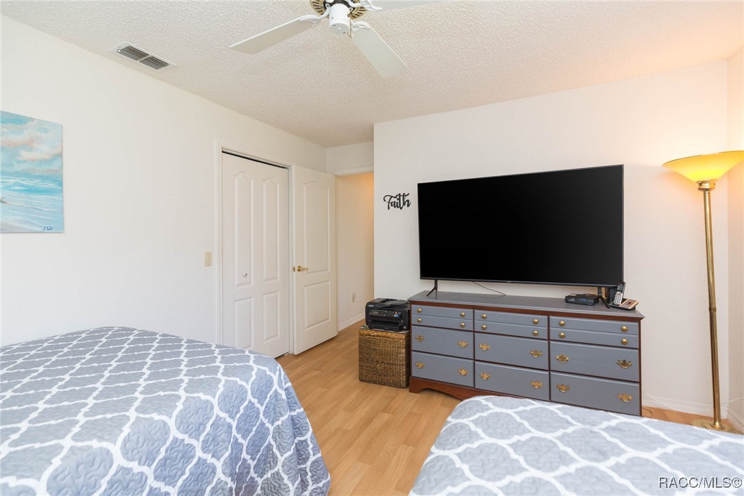 31 Colonial Road, White Plains, New York image 24