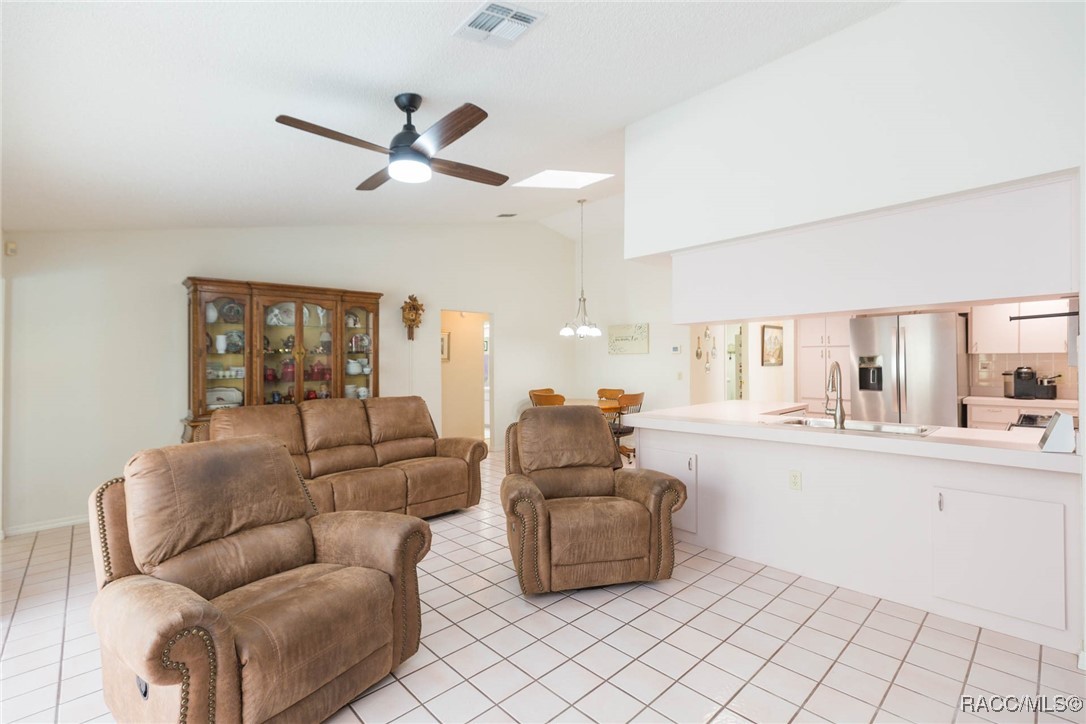 31 Colonial Road, White Plains, New York image 21