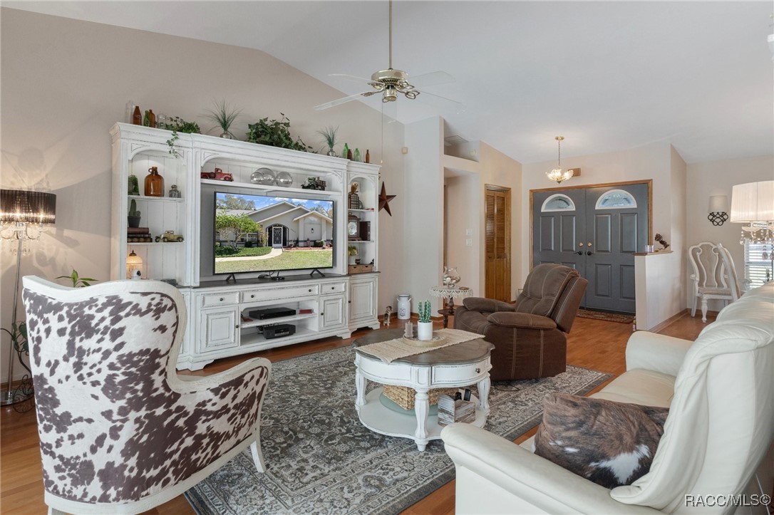 5557 N Sierra Terrace, Beverly Hills, Florida image 16