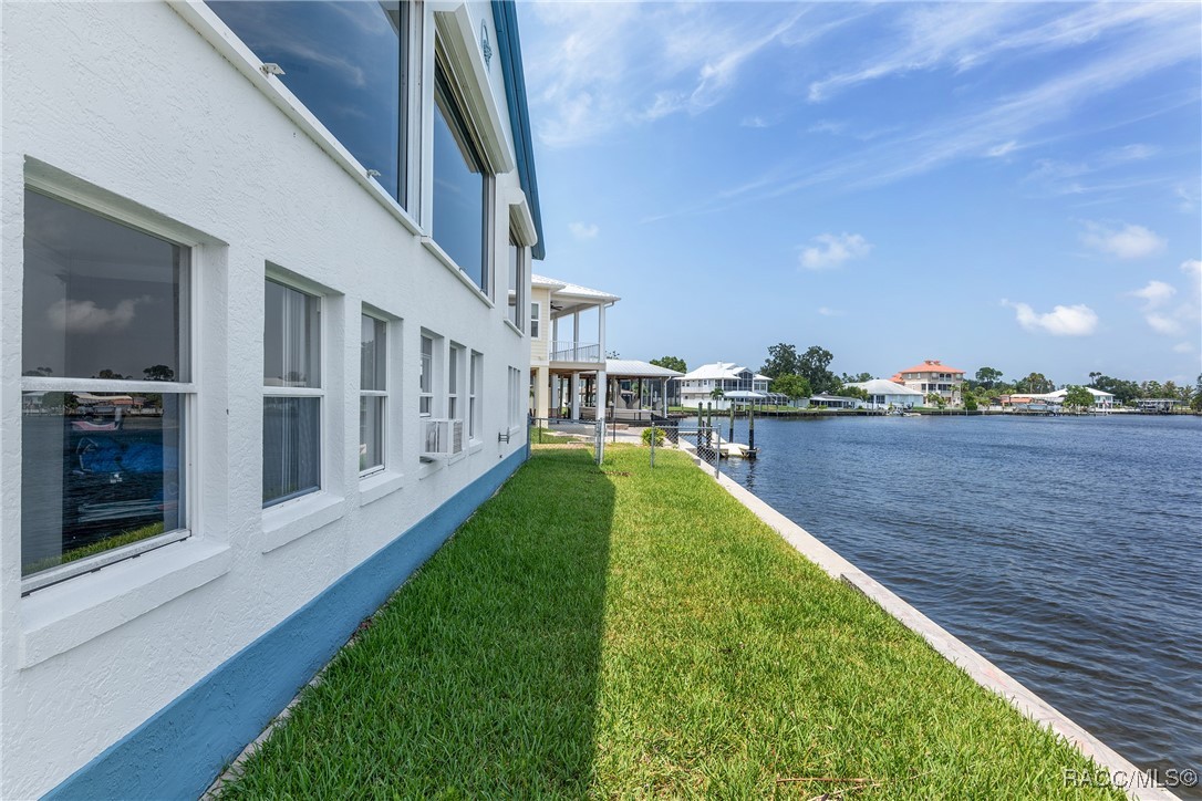 2243 N Kings Cove Point, Crystal River, Florida image 18