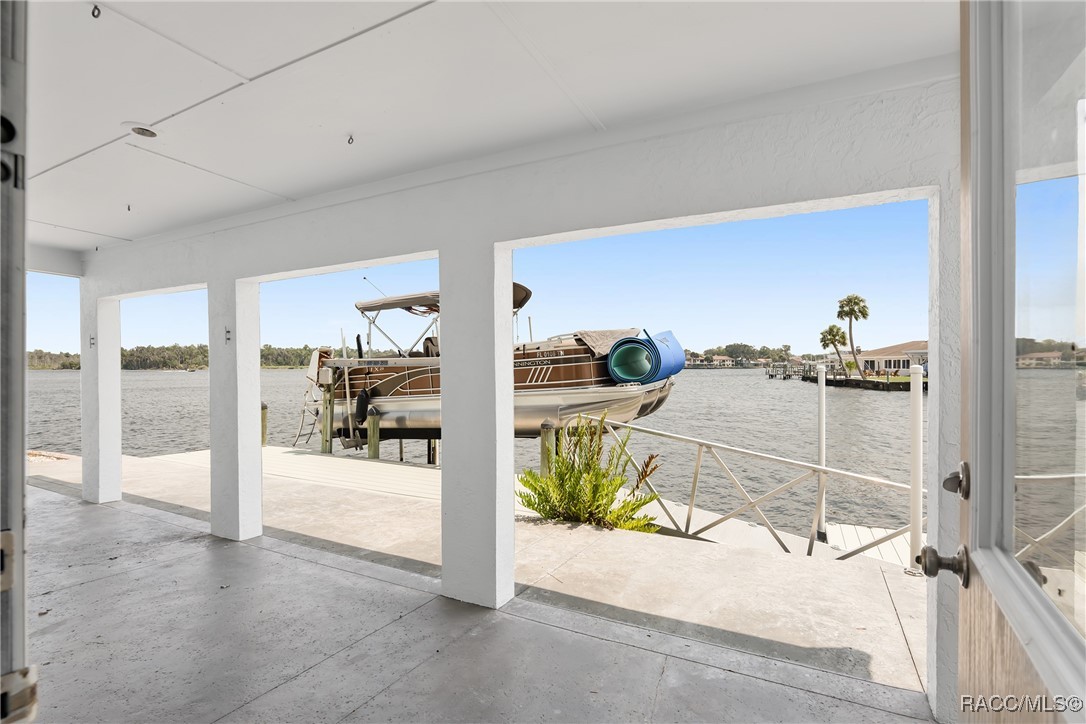 2243 N Kings Cove Point, Crystal River, Florida image 25