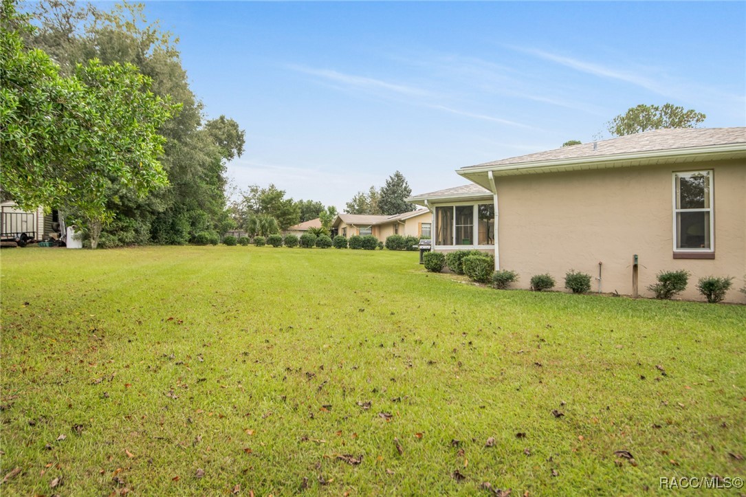 2329 W Autumn Place, Citrus Springs, Florida image 5