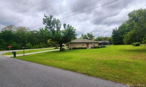 A home in Citrus Springs