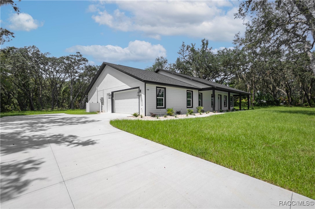 530 N Highview Avenue