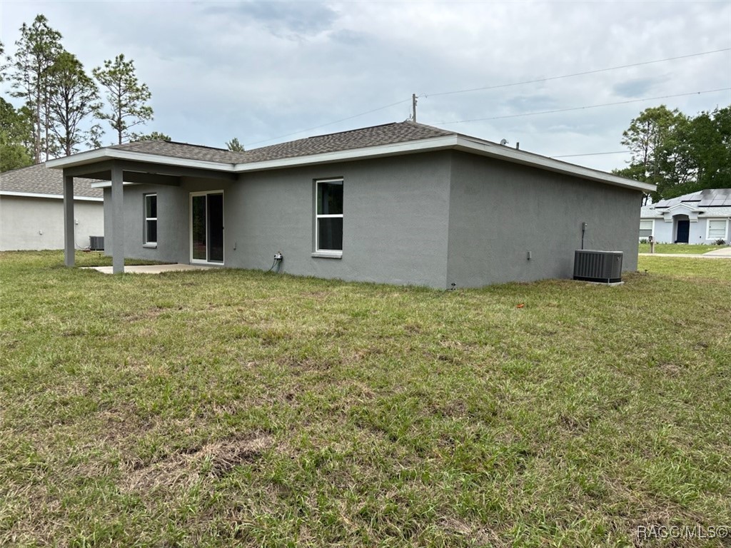 9396 N Pineview Way, Citrus Springs, Florida image 5
