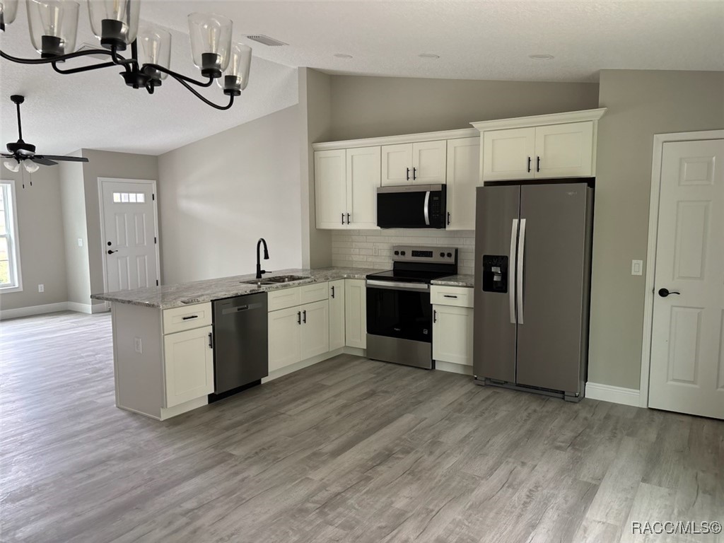 9396 N Pineview Way, Citrus Springs, Florida image 14